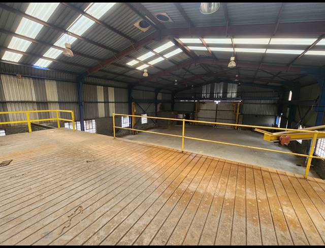 1,001M² WAREHOUSE FOR SALE IN DELVILLE
